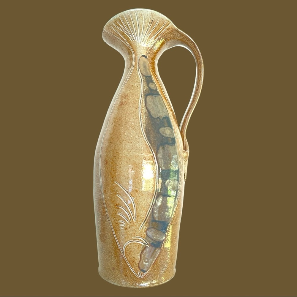 Vintage pottery vessel, stunning fish design, artisan made, 12 inches tall, EUC - Picture 2 of 2